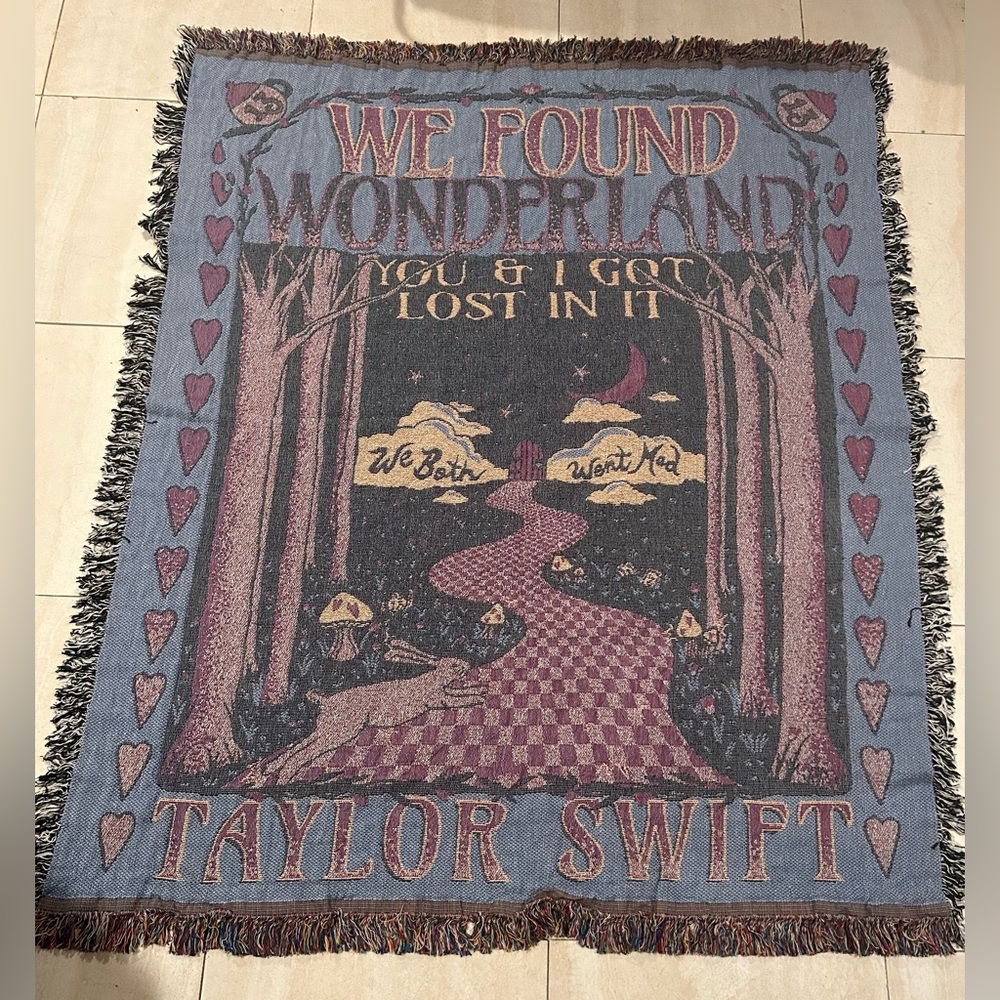 Taylor Swift Wonderland Blanket